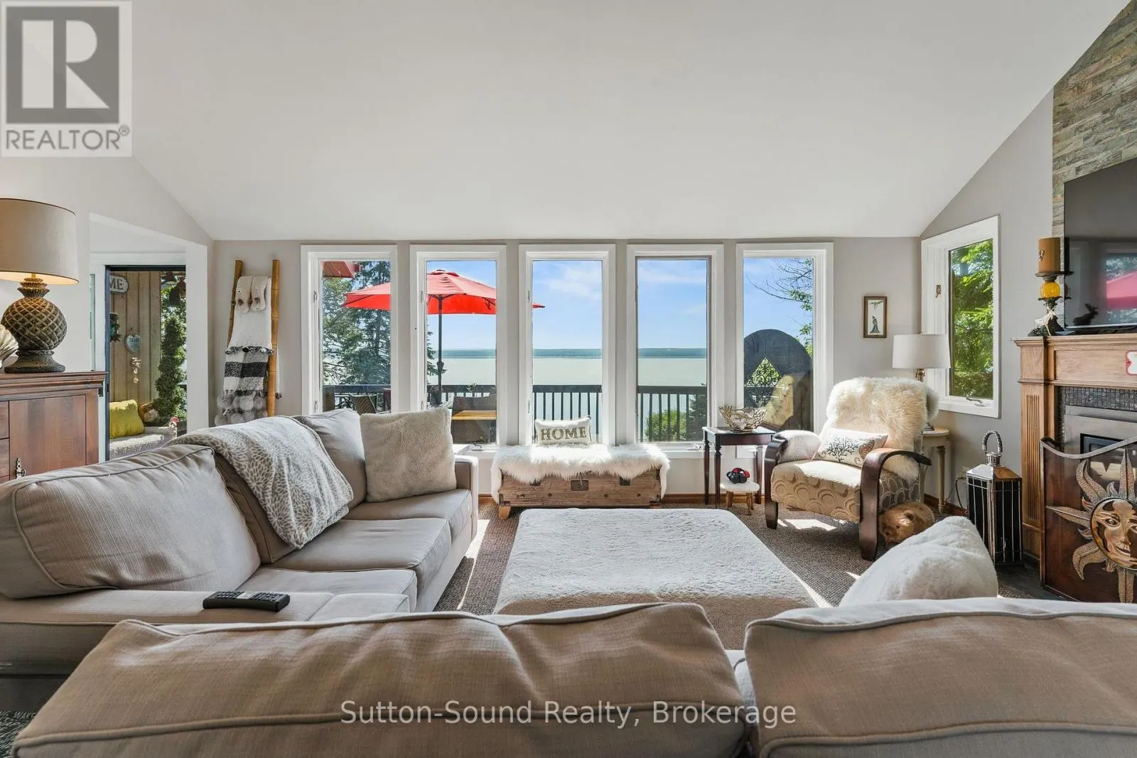 427 BALMY BEACH ROAD