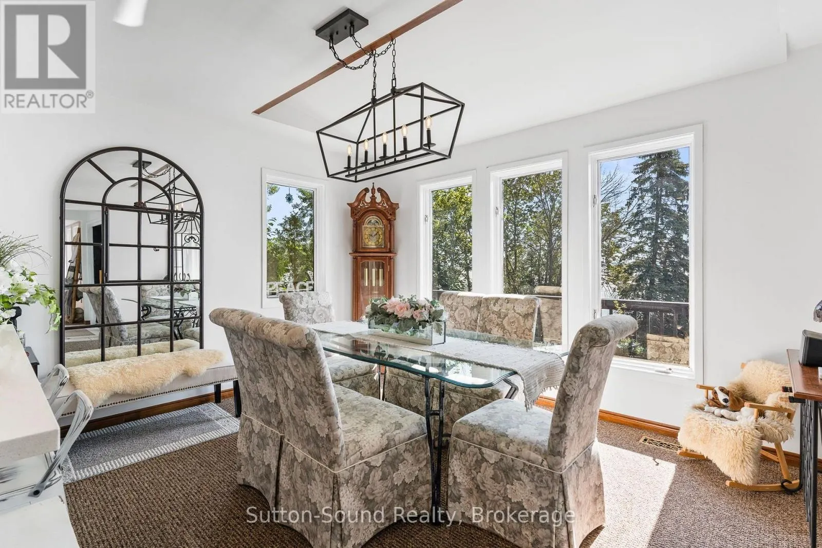 427 BALMY BEACH ROAD