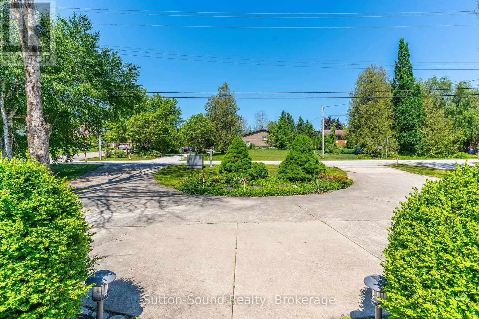 427 BALMY BEACH ROAD