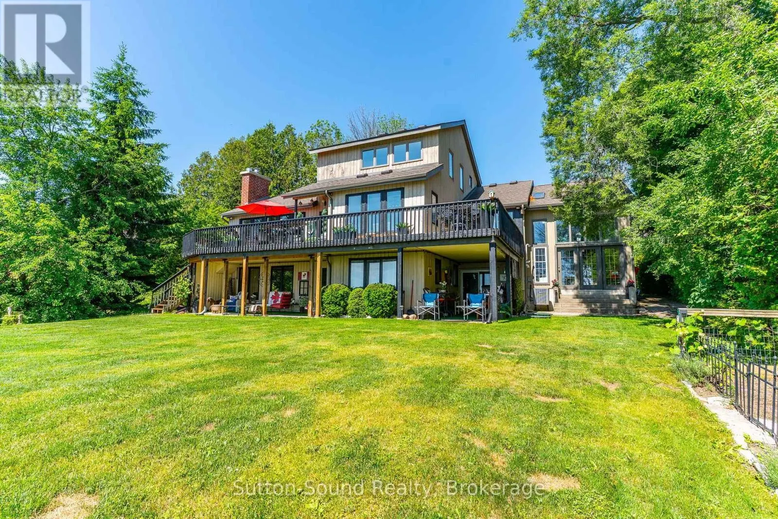 427 BALMY BEACH ROAD