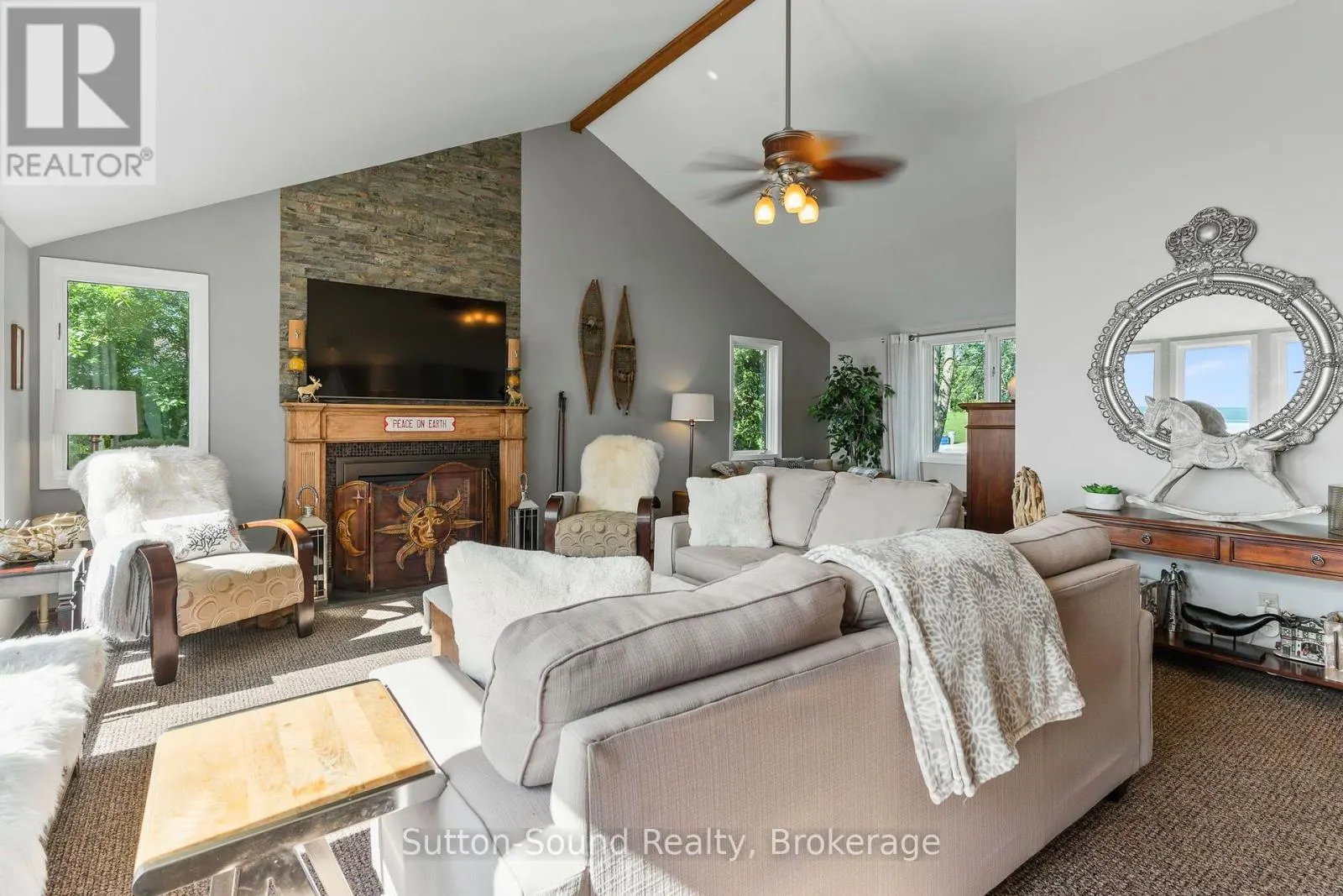 427 BALMY BEACH ROAD
