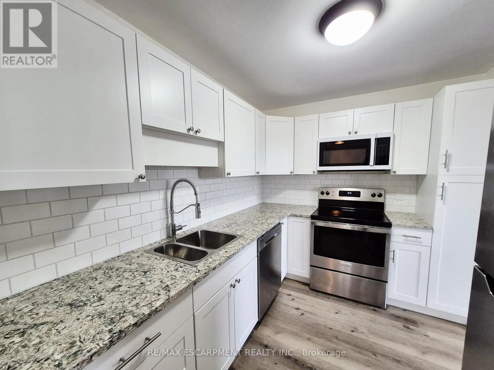 503 - 421 FAIRVIEW DRIVE