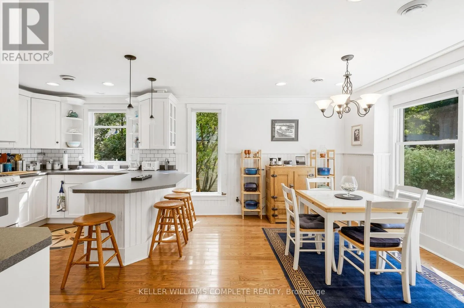 1288 WALKER LANE