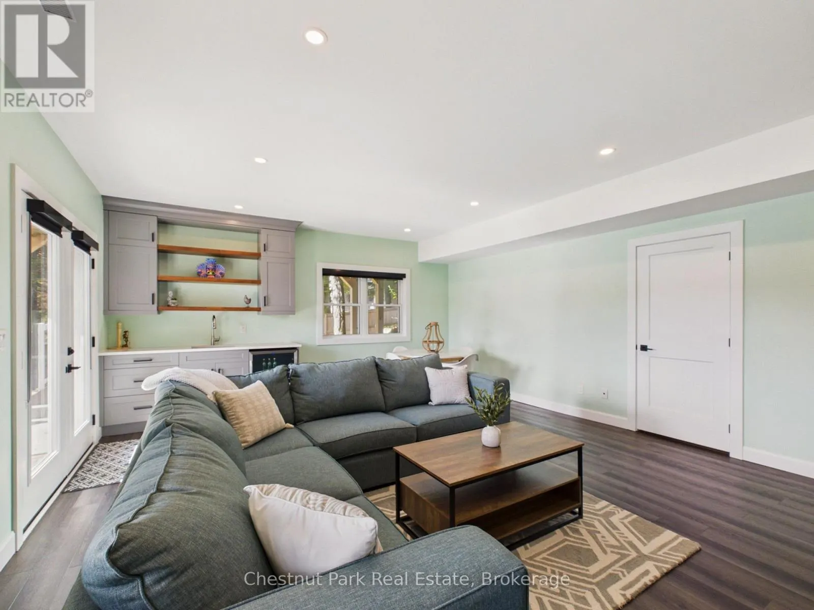 1252 WINDERS BAY ROAD