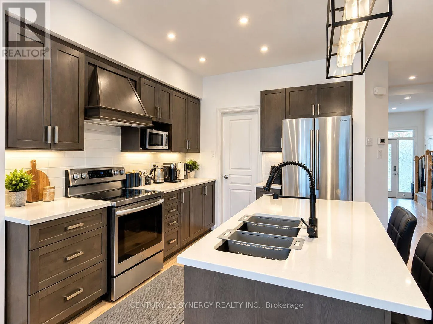 534 GRAND TULLY WAY