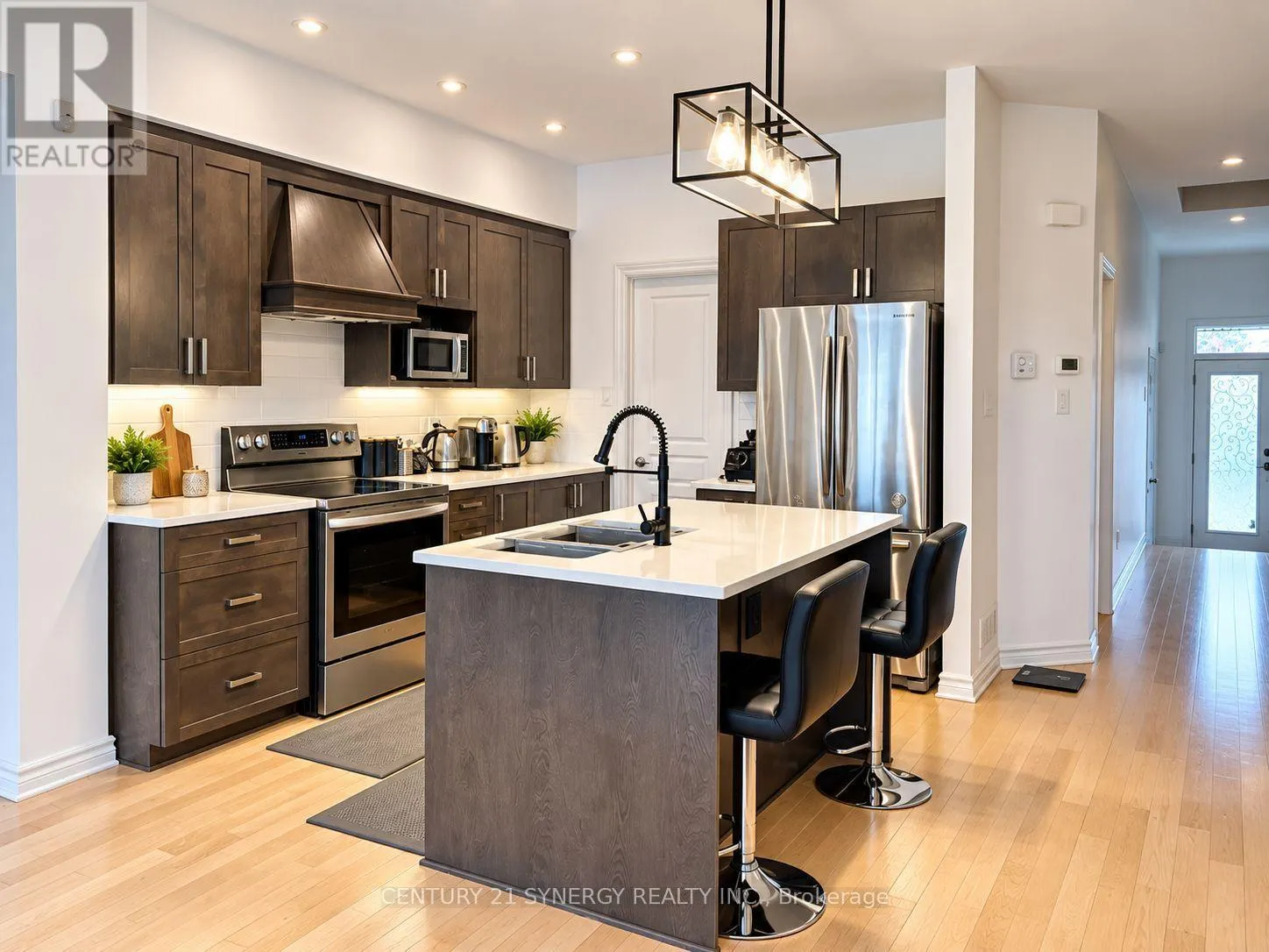534 GRAND TULLY WAY