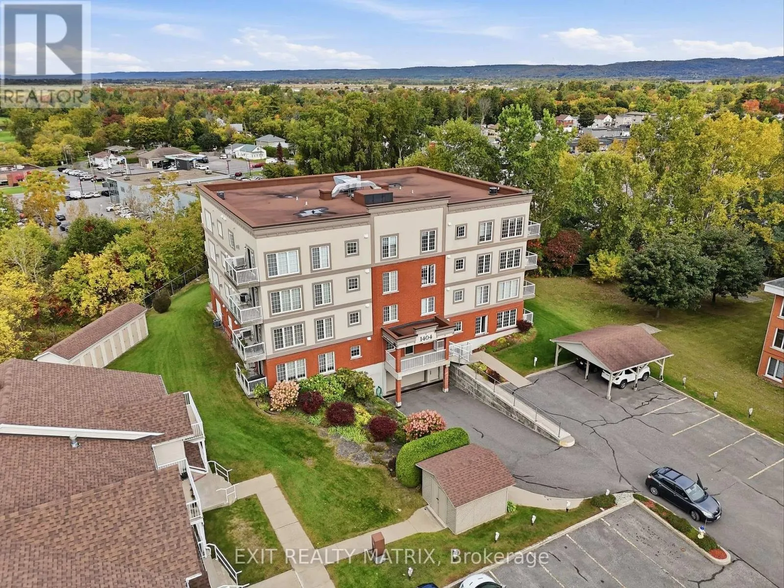 121 - 1404 CLEMENT STREET