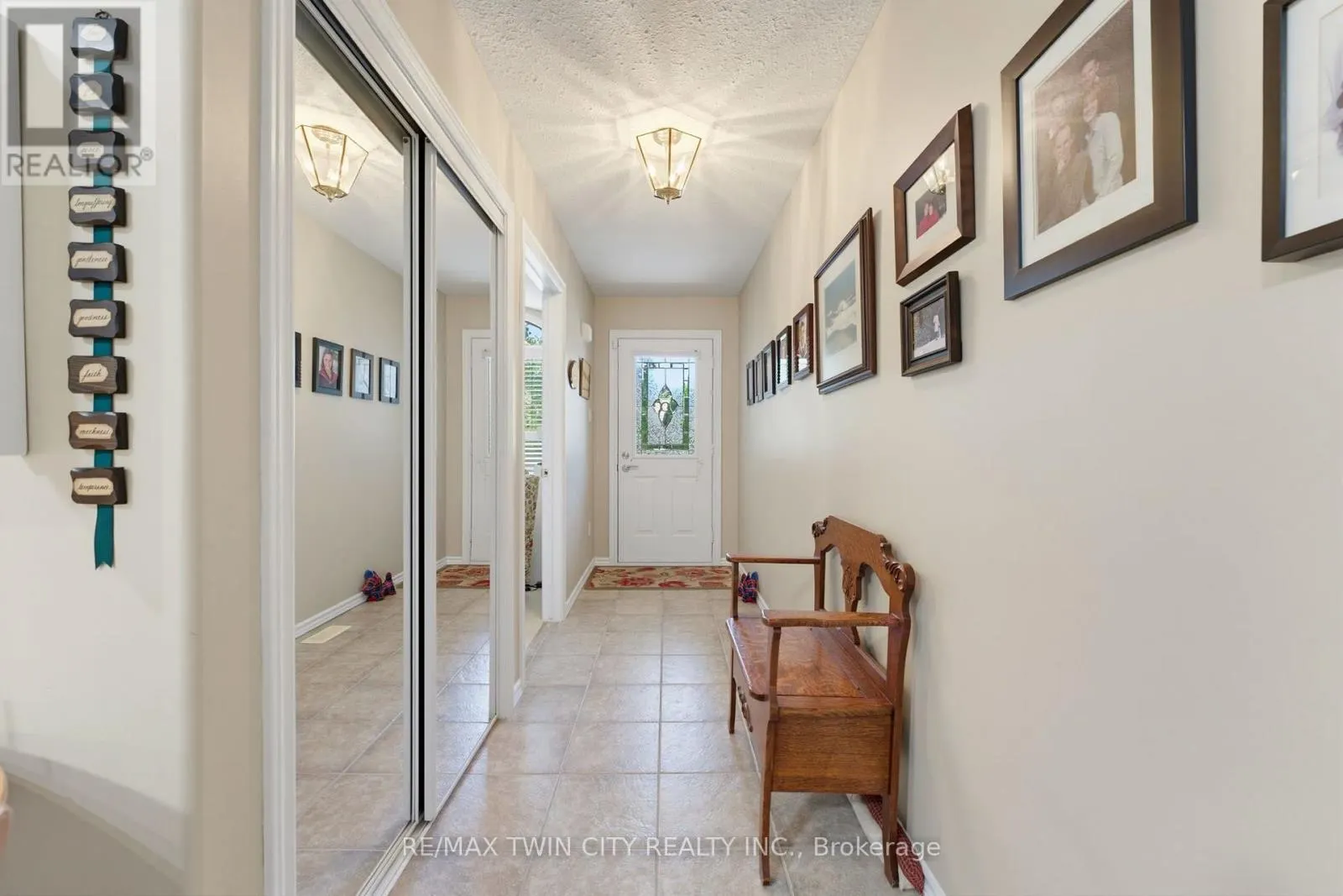9 - 73 MORTON AVENUE W