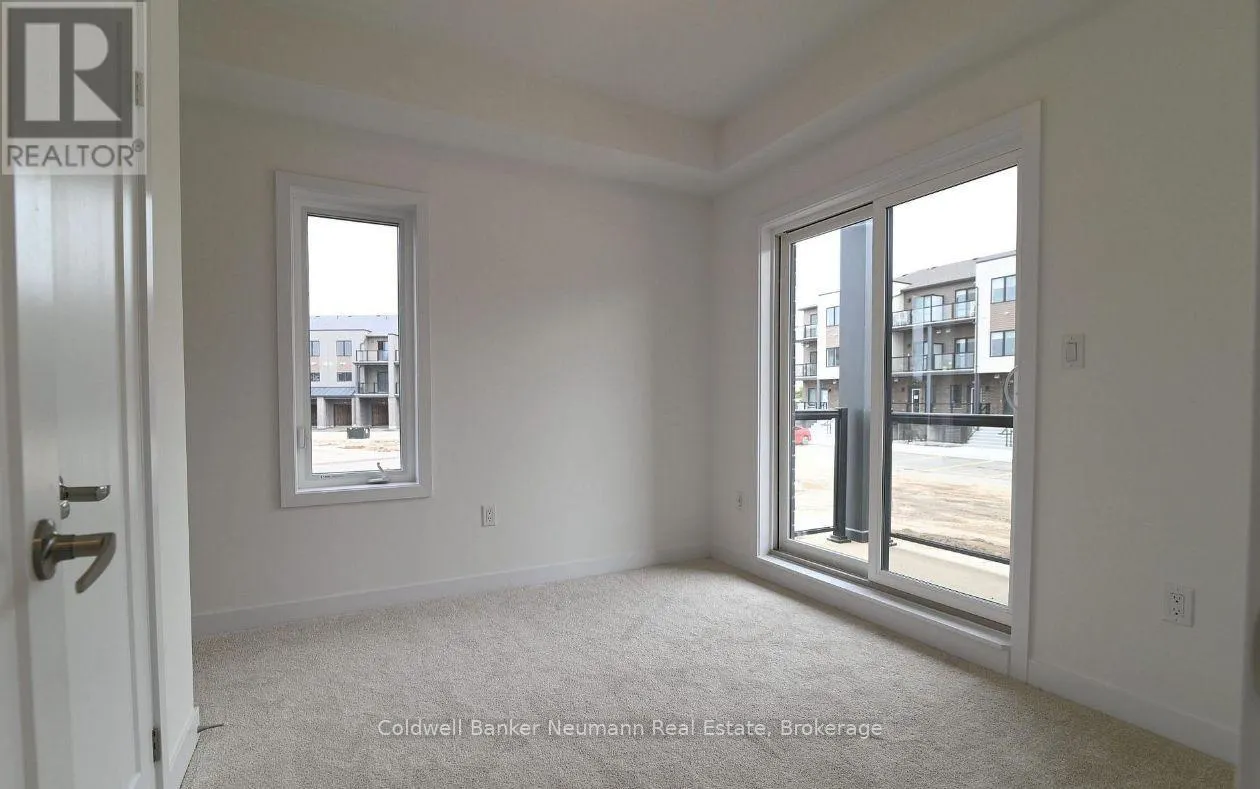 12 - 42 LOWES ROAD W #12