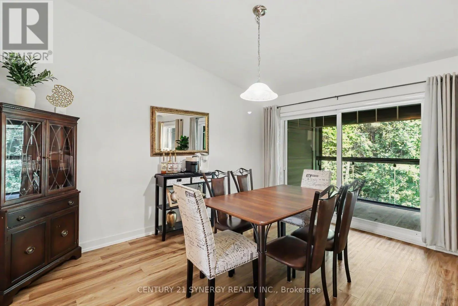 406 - 99 ST MORITZ TRAIL