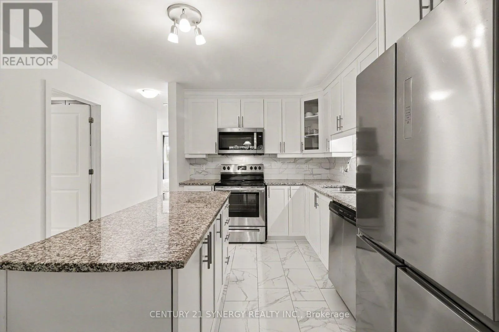 406 - 99 ST MORITZ TRAIL