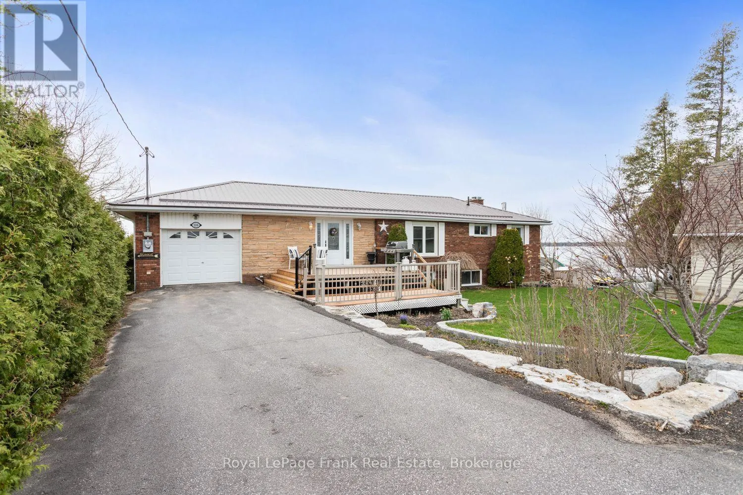 106 STARR BOULEVARD