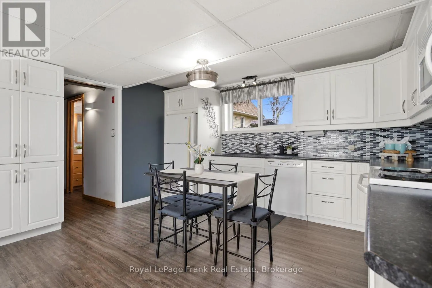 106 STARR BOULEVARD