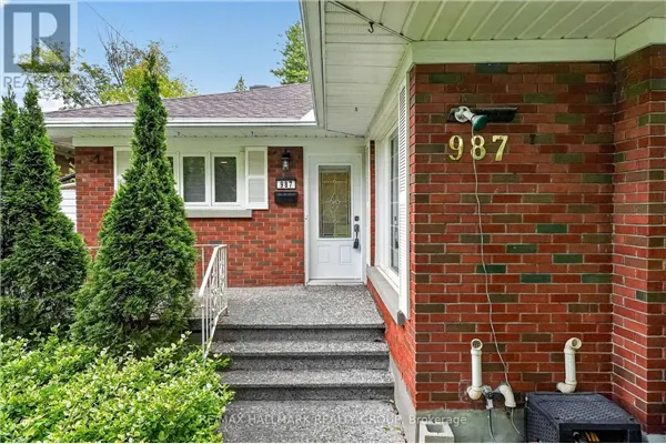 987 NEVILLE STREET