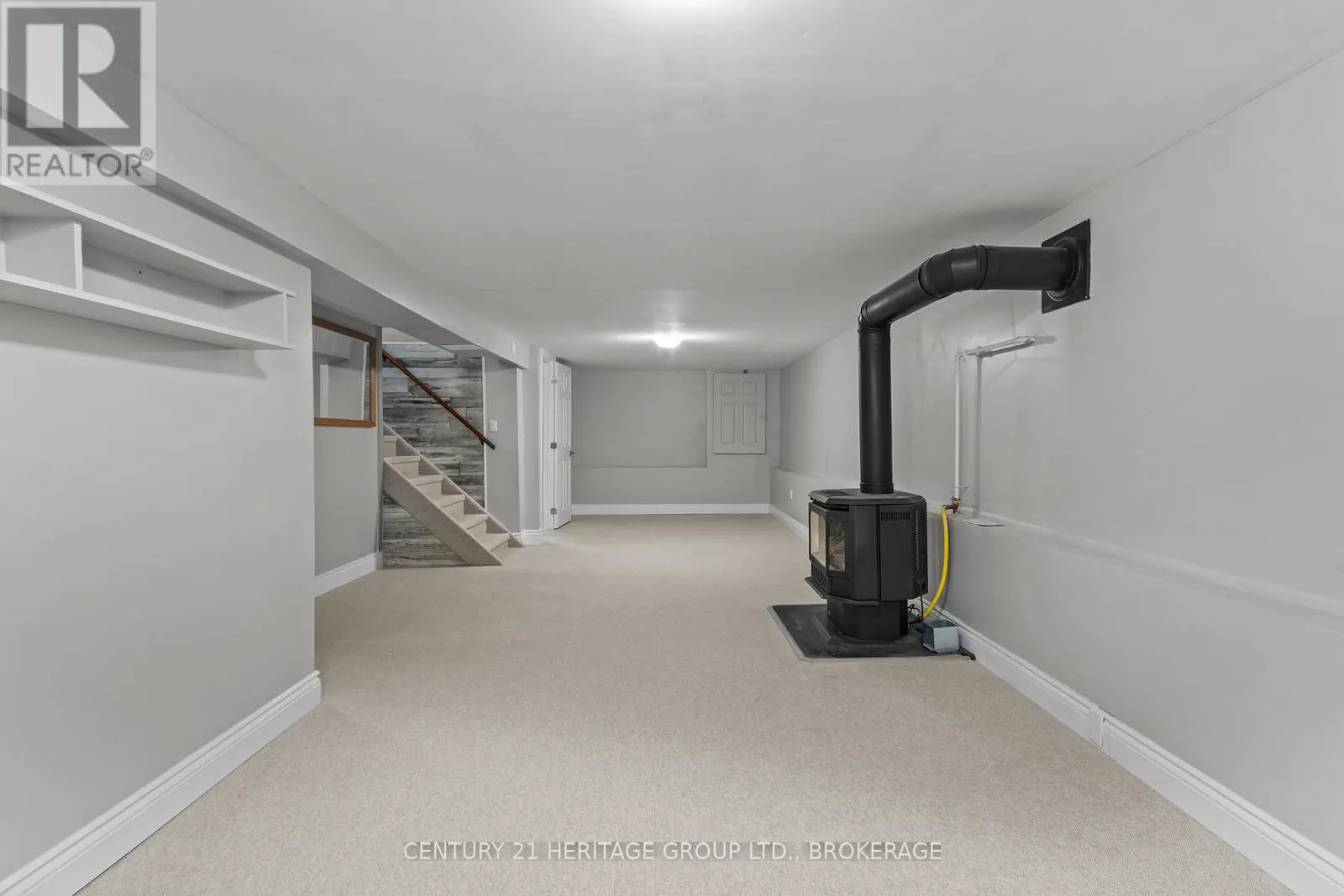 3007 PRINCESS STREET