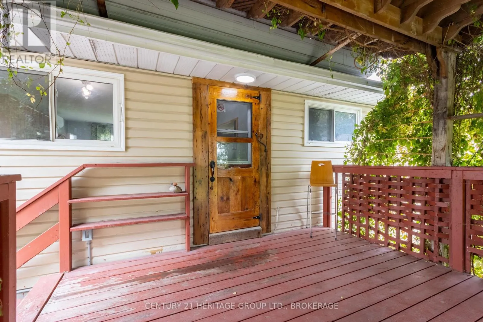 3007 PRINCESS STREET