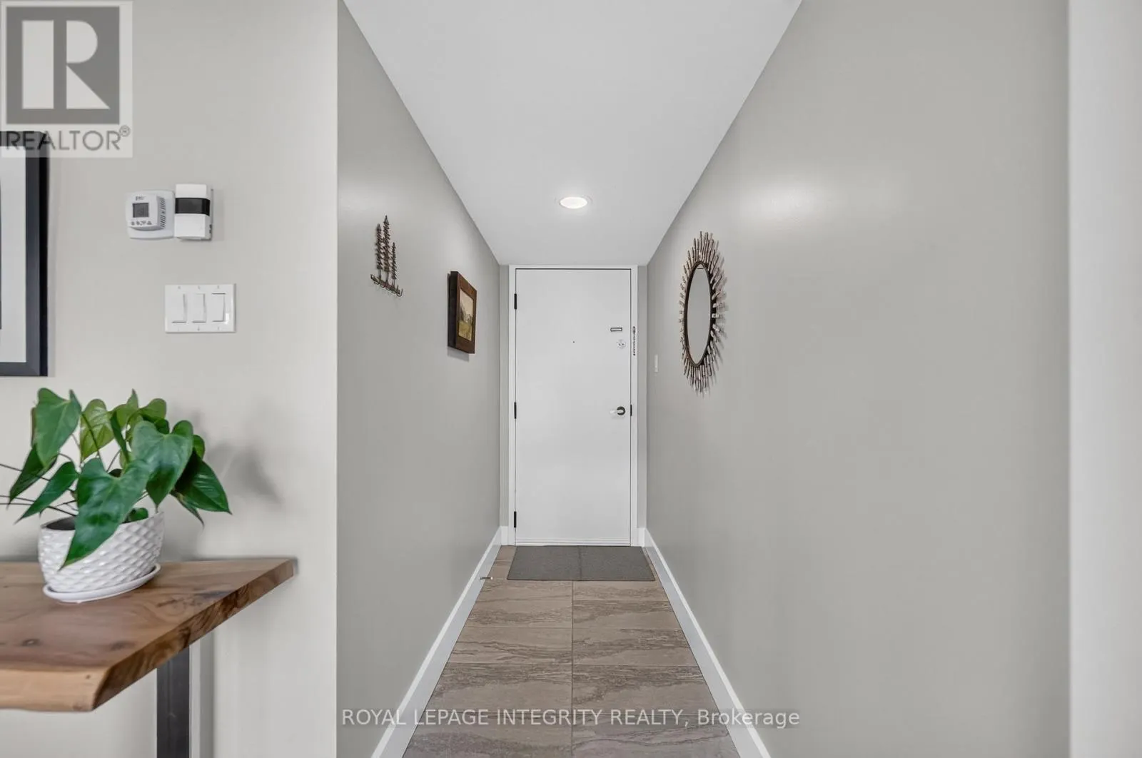 PH1 - 18 NEPEAN STREET