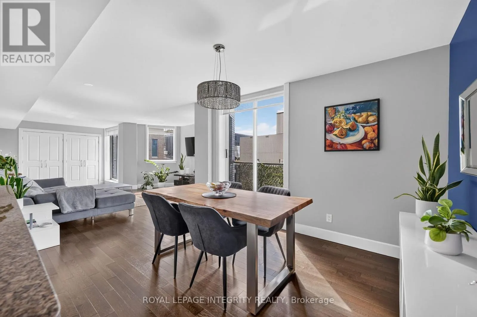 PH1 - 18 NEPEAN STREET