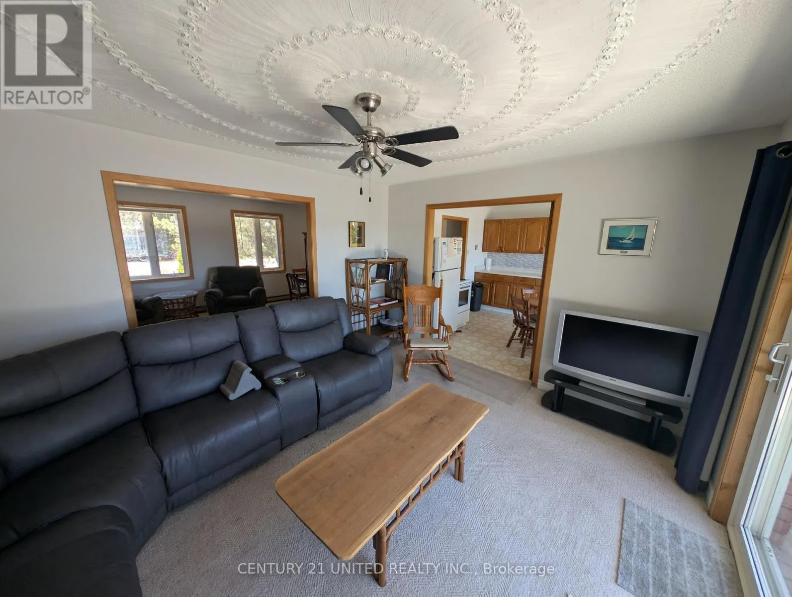 1012 PAPINEAU LAKE ROAD