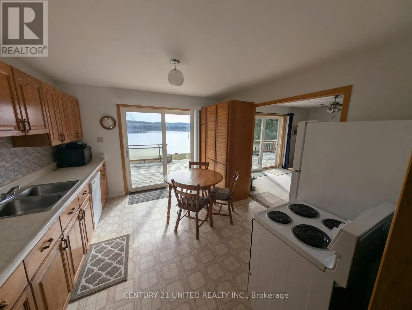 1012 PAPINEAU LAKE ROAD