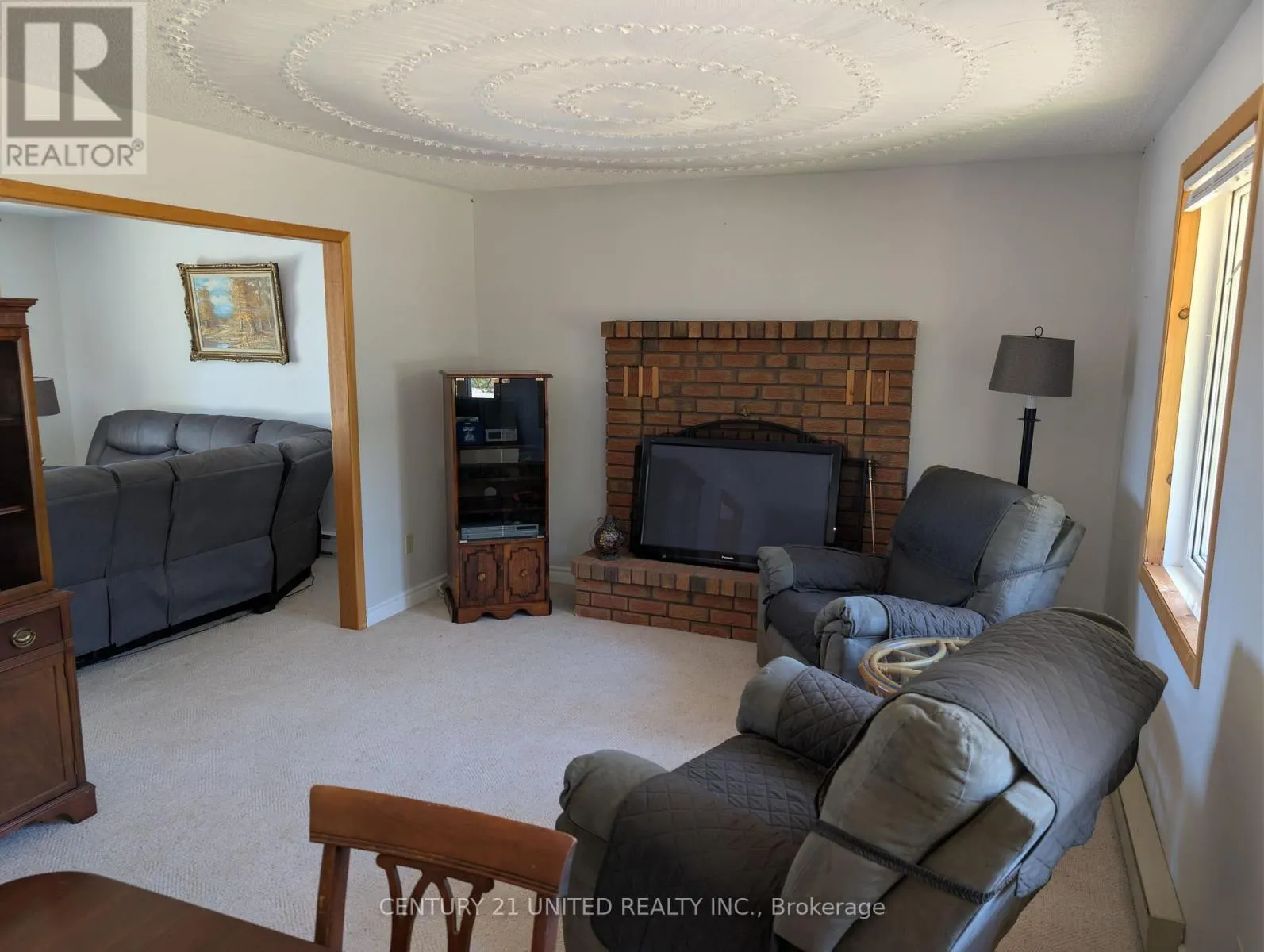 1012 PAPINEAU LAKE ROAD