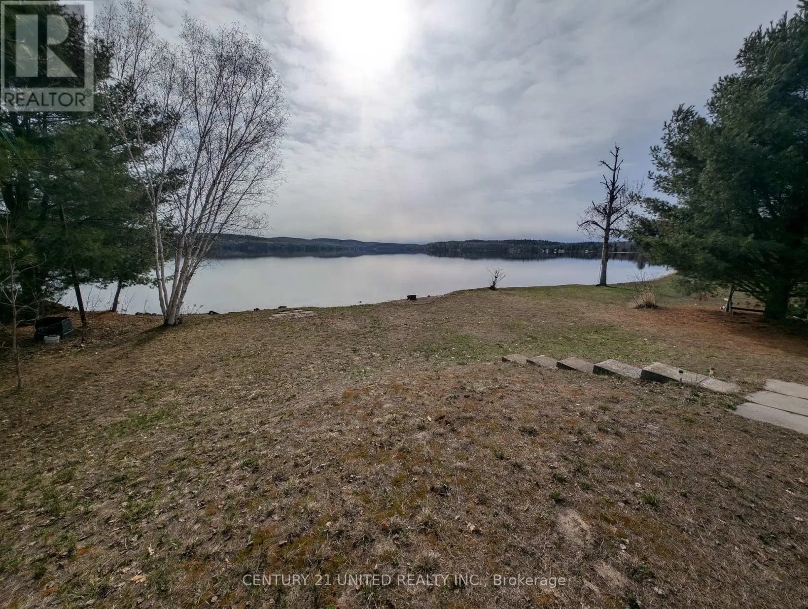 1012 PAPINEAU LAKE ROAD