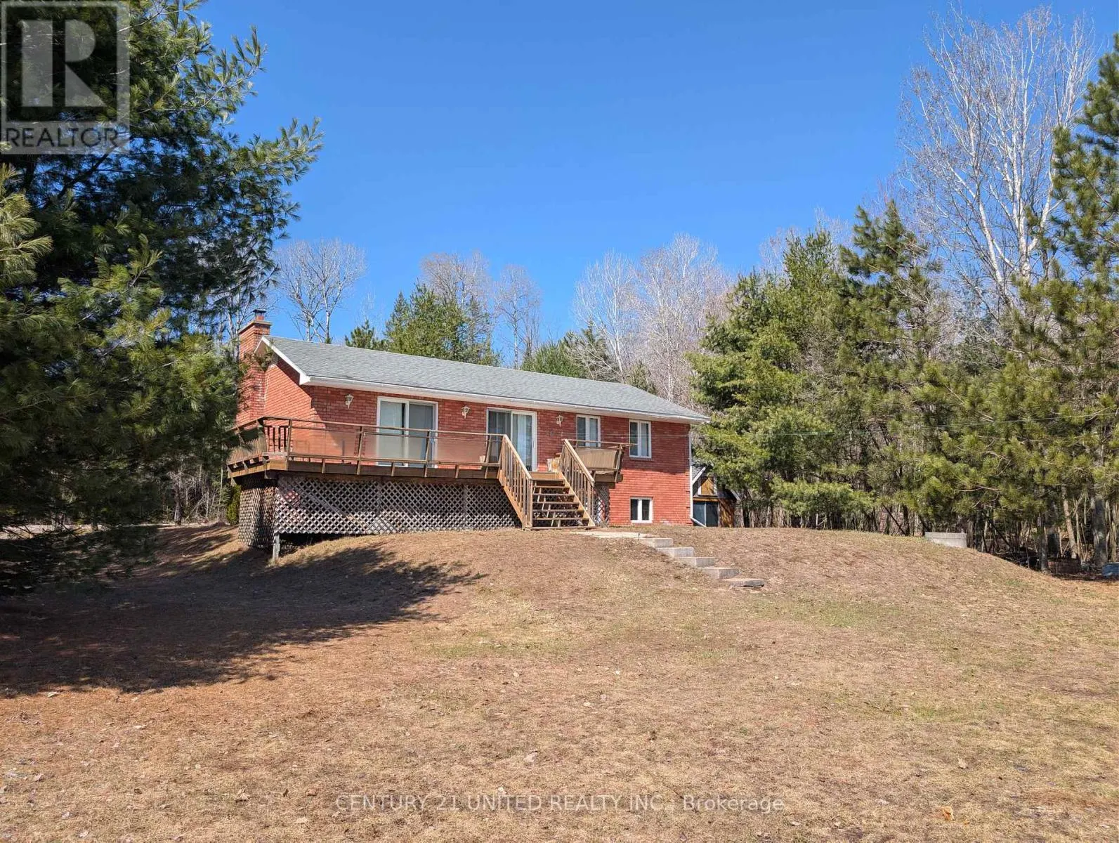 1012 PAPINEAU LAKE ROAD