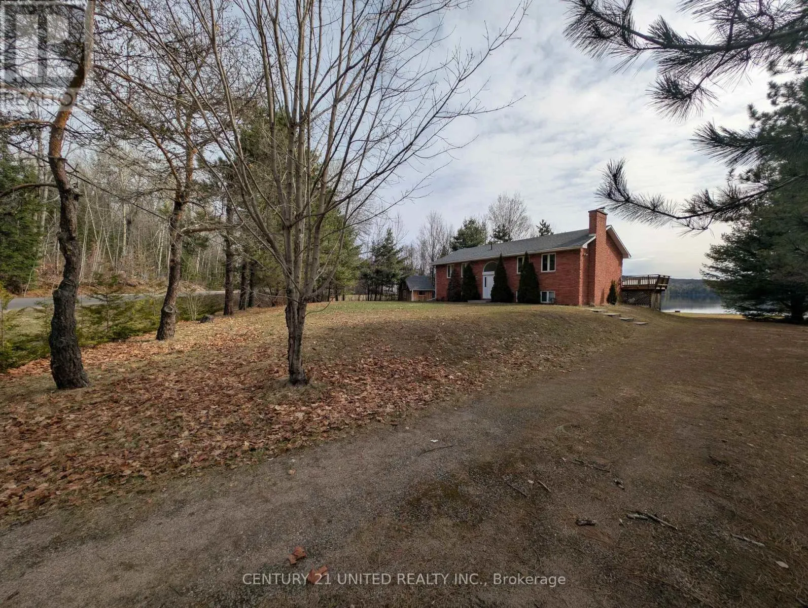 1012 PAPINEAU LAKE ROAD