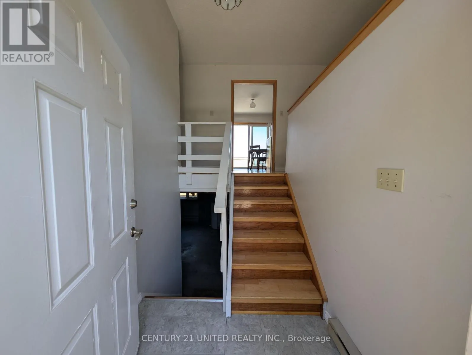 1012 PAPINEAU LAKE ROAD