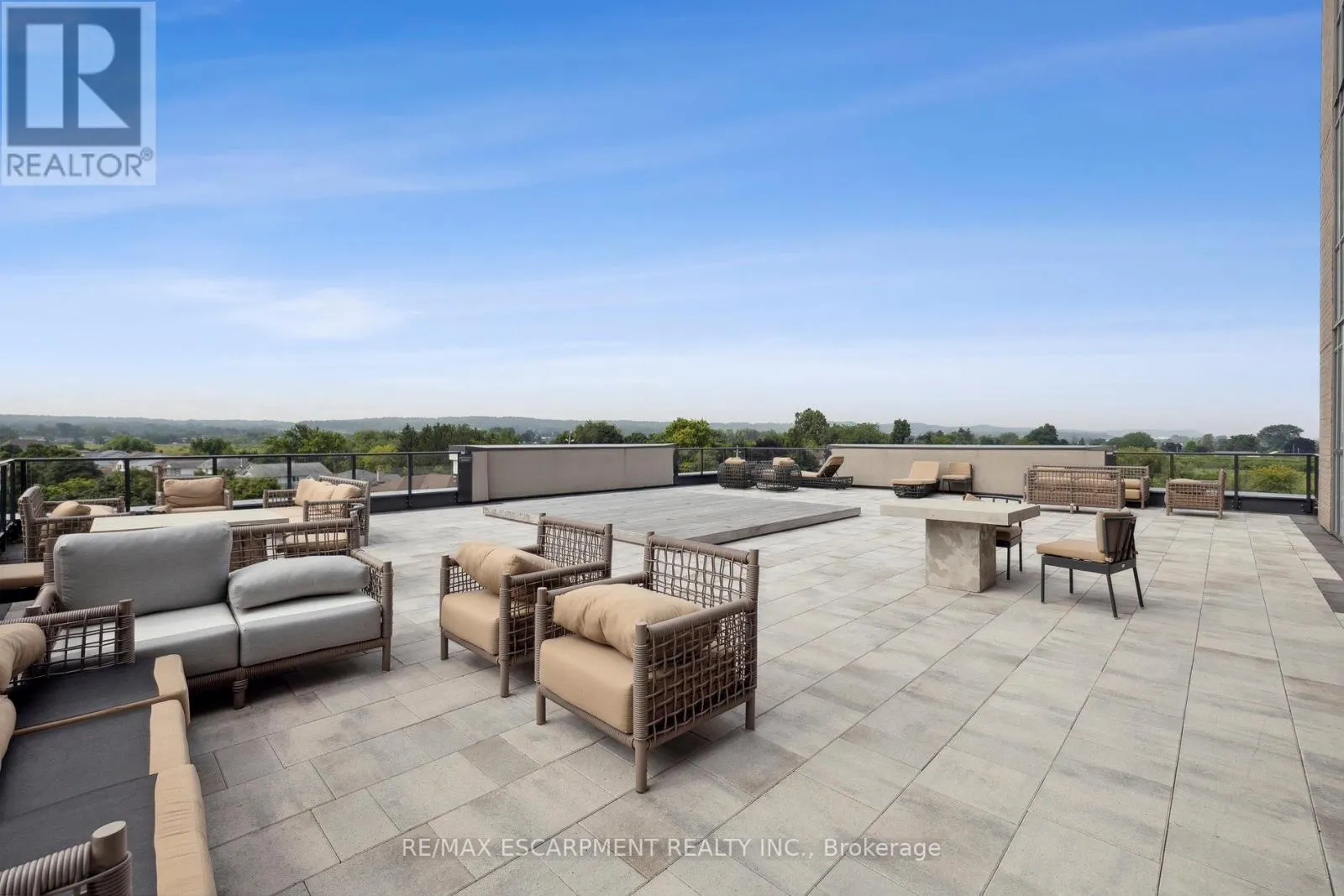 339 - 5055 GREENLANE ROAD