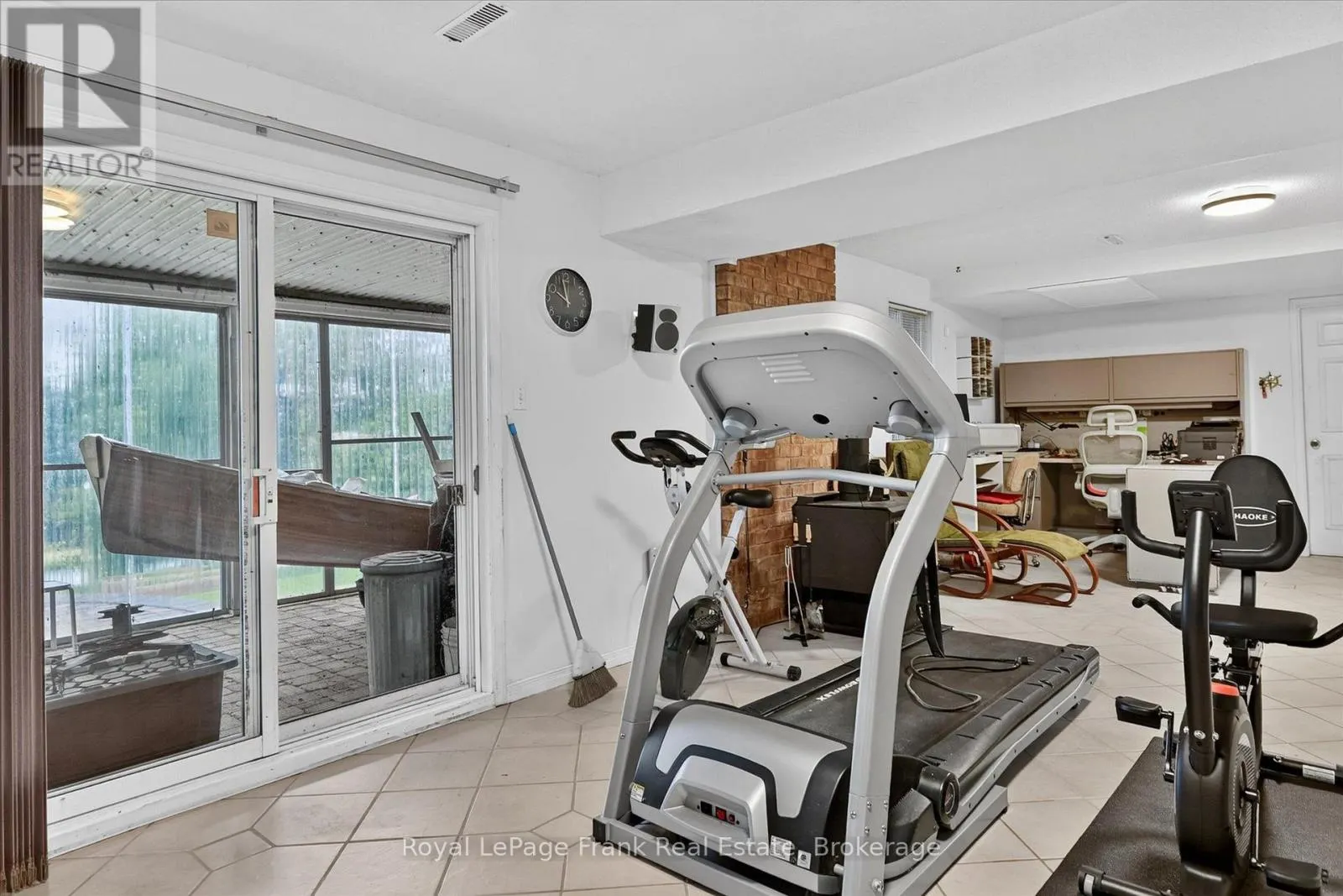 34 BIRCH POINT DRIVE