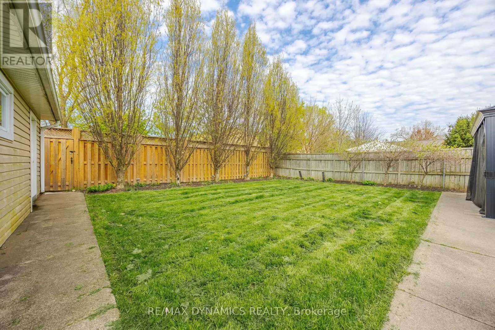 87 ROCHELLE DRIVE
