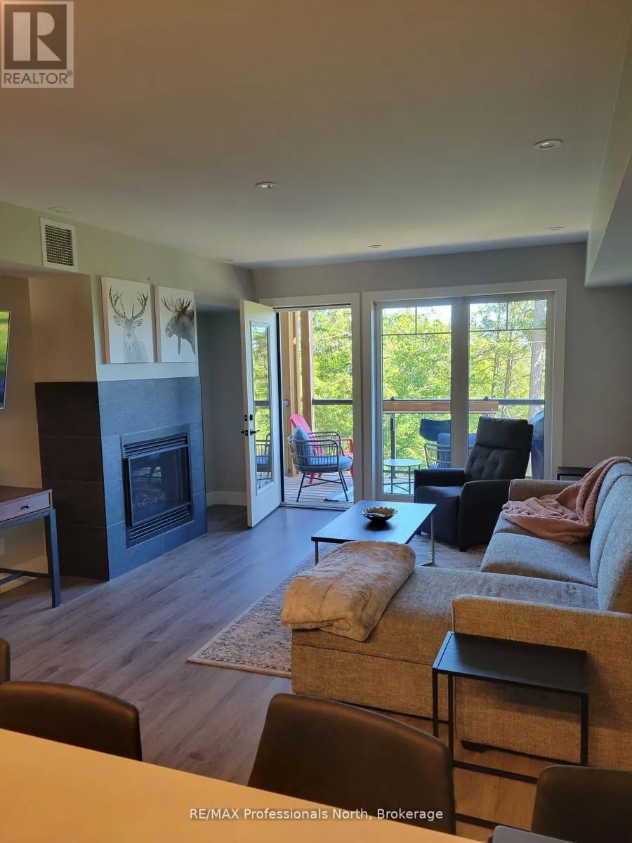 202 - 3 TREE TOPS LANE #202