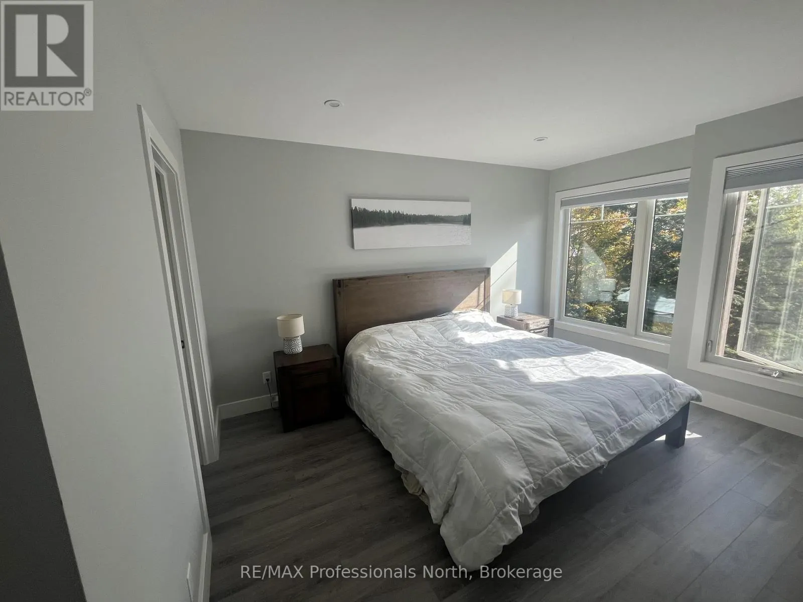 202 - 3 TREE TOPS LANE #202