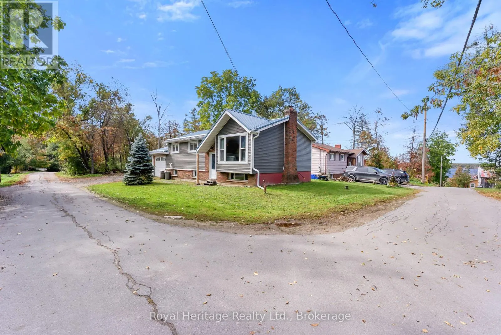 48 SILVER BIRCH STREET