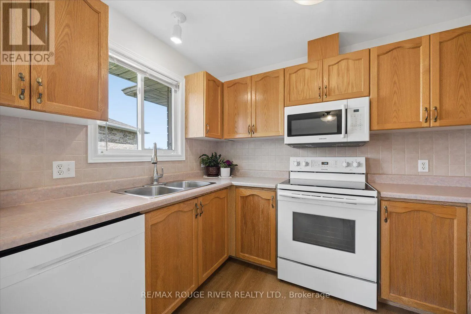 3 BEALL STREET