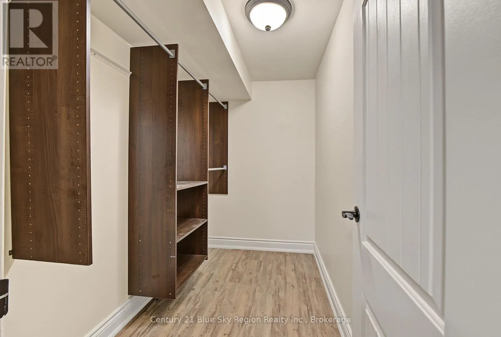 1412 BEECHWOOD ROAD
