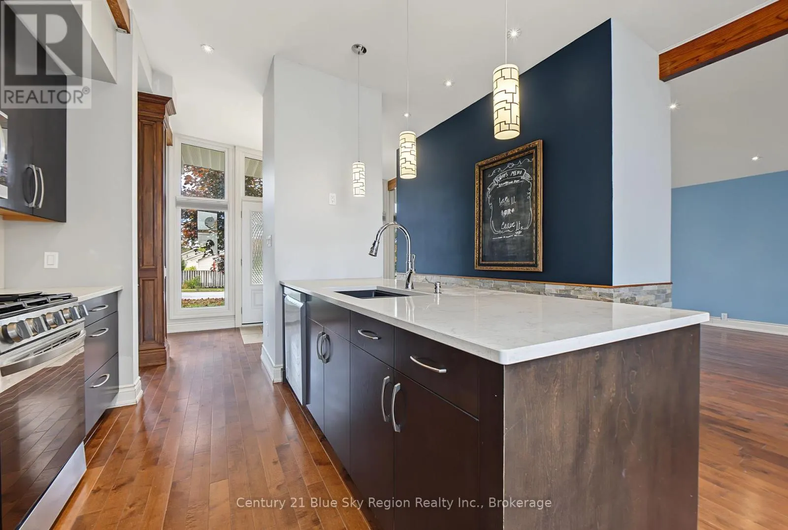 1412 BEECHWOOD ROAD