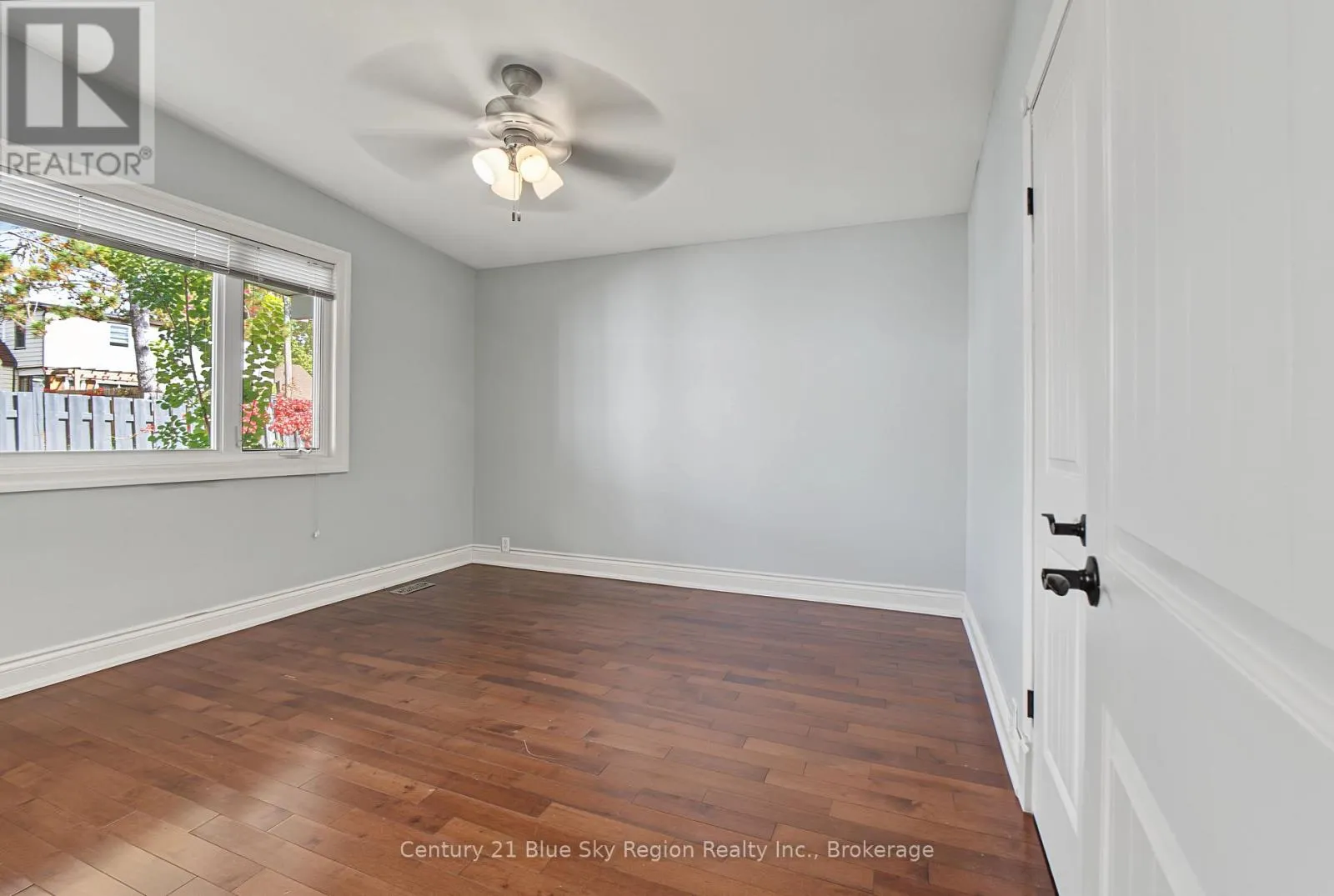 1412 BEECHWOOD ROAD