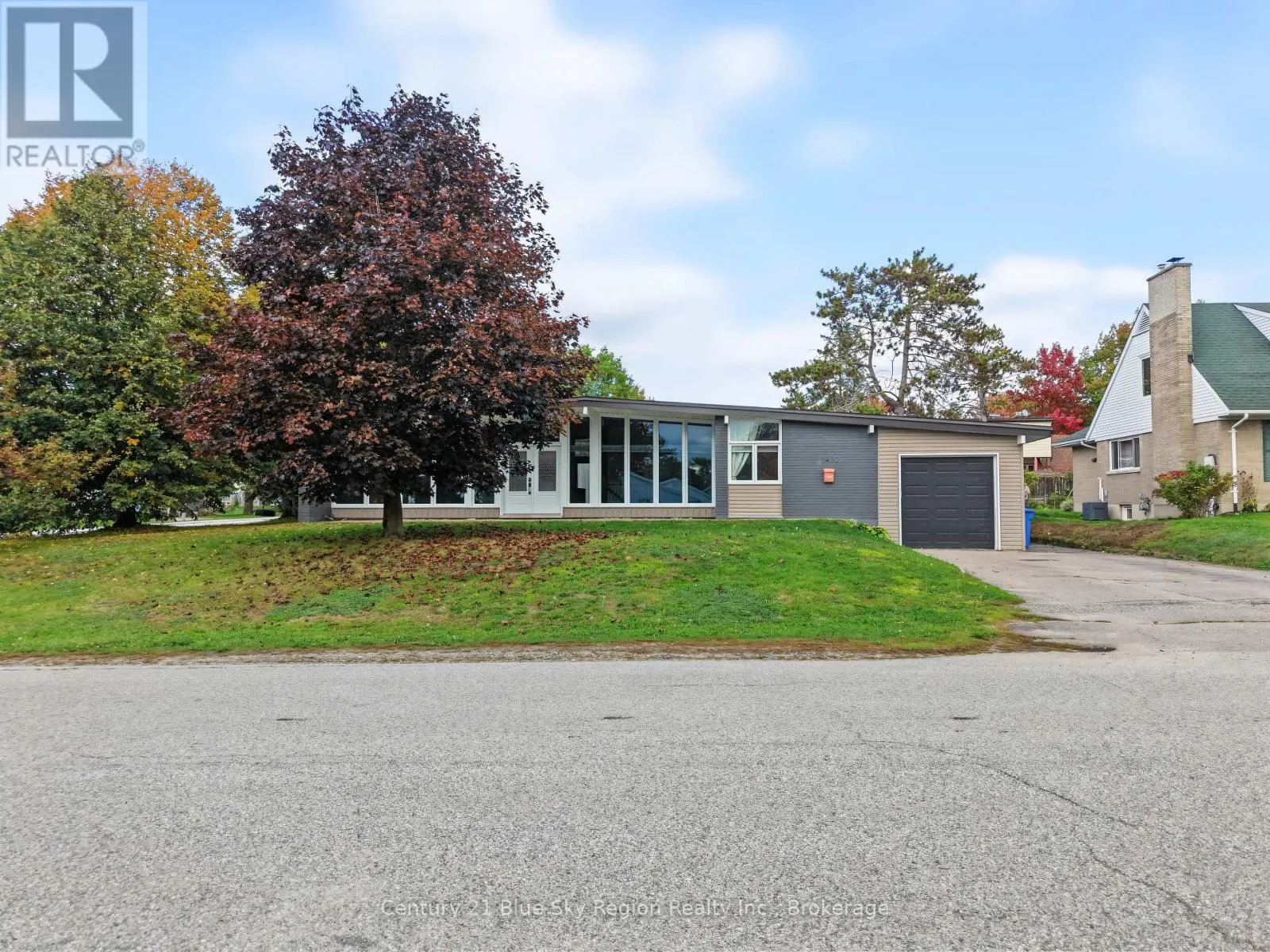 1412 BEECHWOOD ROAD