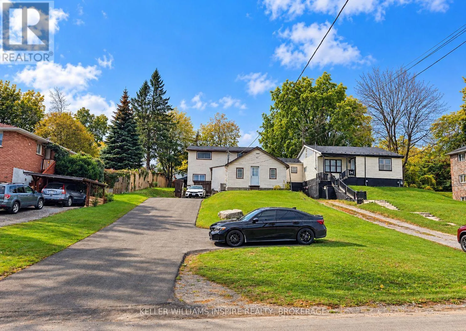 52 WALLBRIDGE CRESCENT