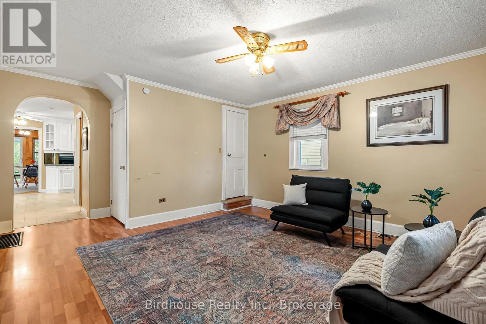 147 EAST STREET N