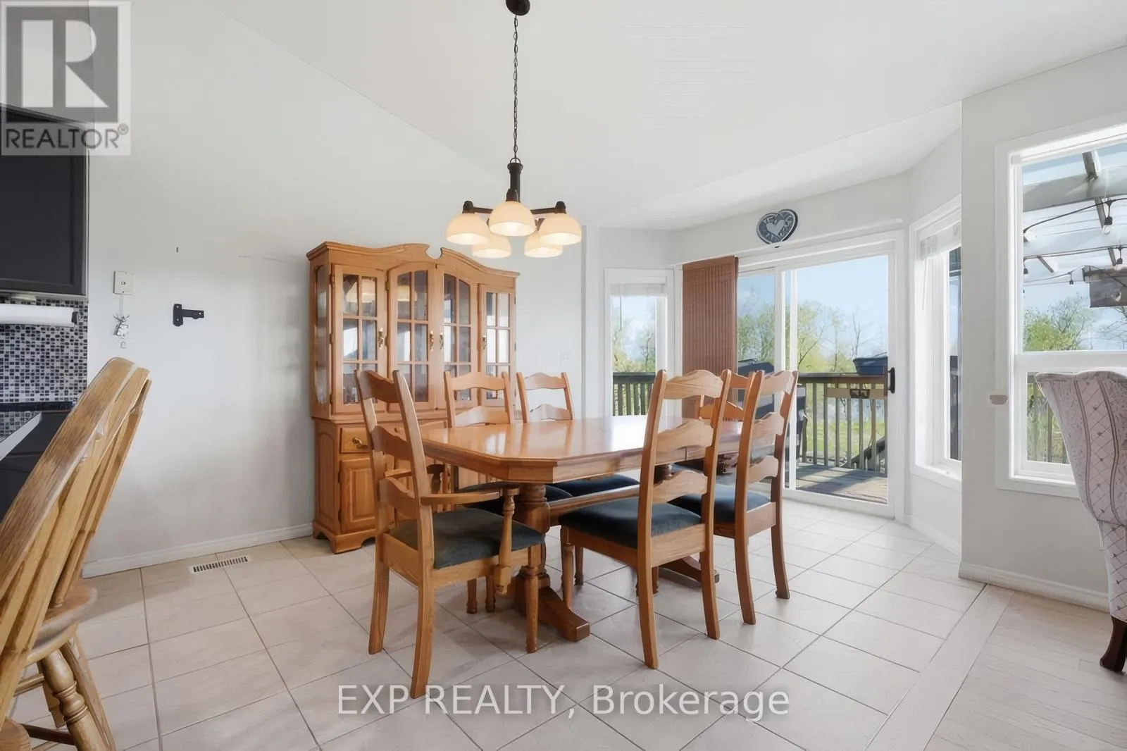 195 GREEN VISTA DRIVE