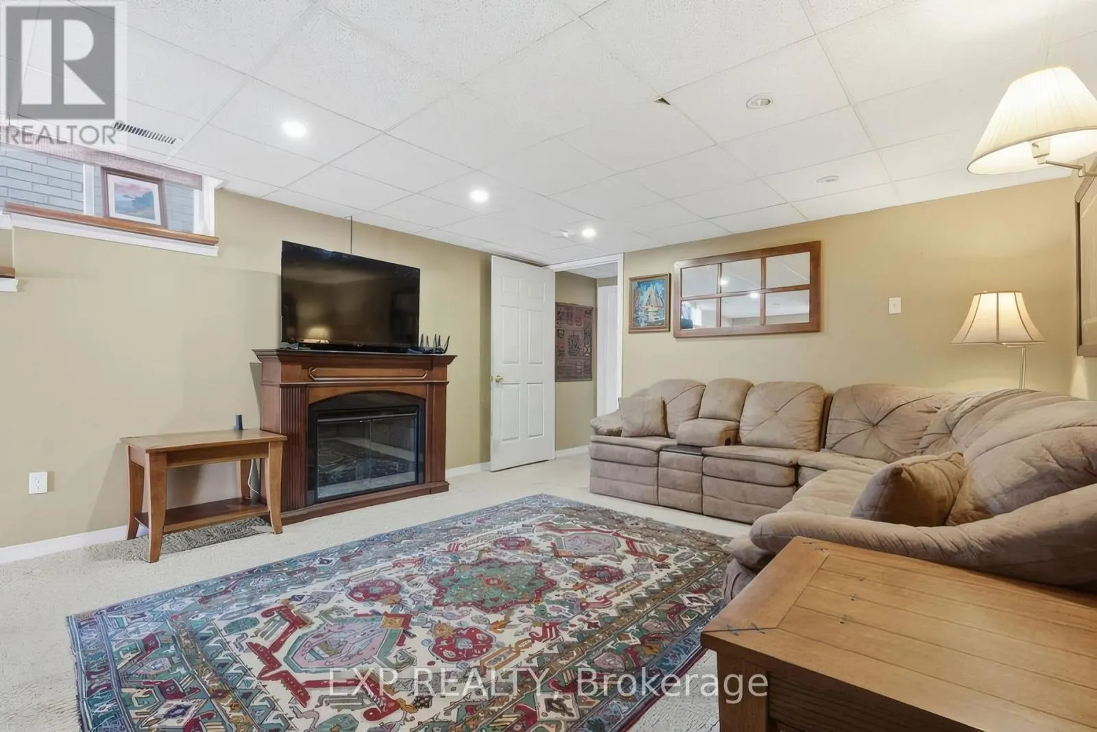 195 GREEN VISTA DRIVE