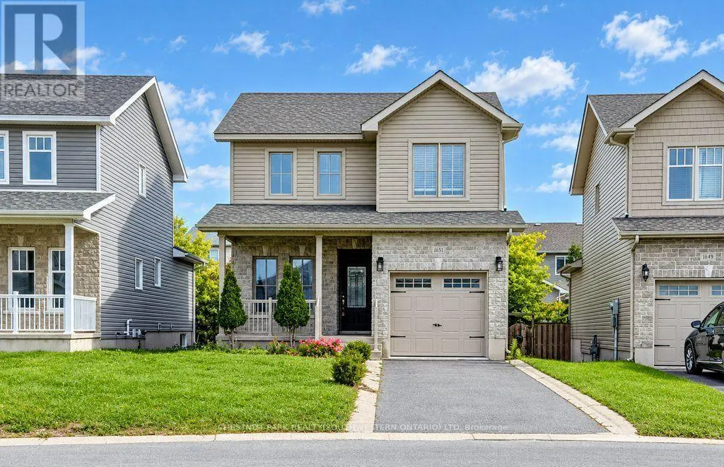 1651 CRIMSON CRESCENT