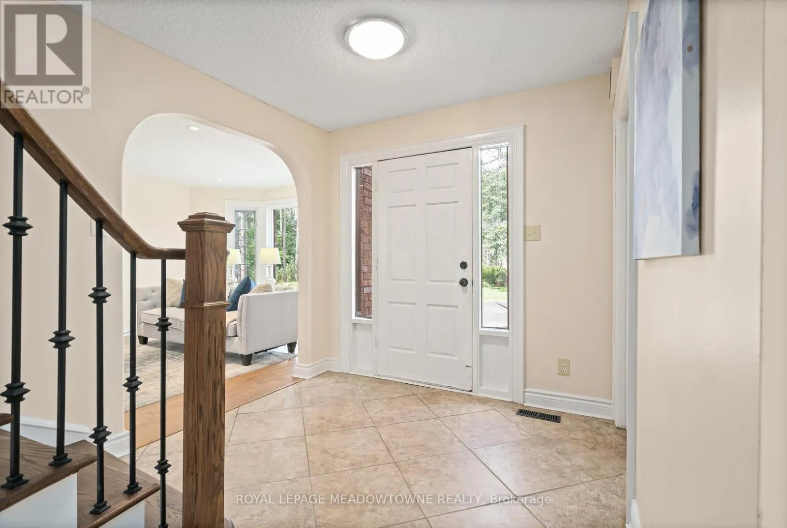 4 PINE RIDGE ROAD