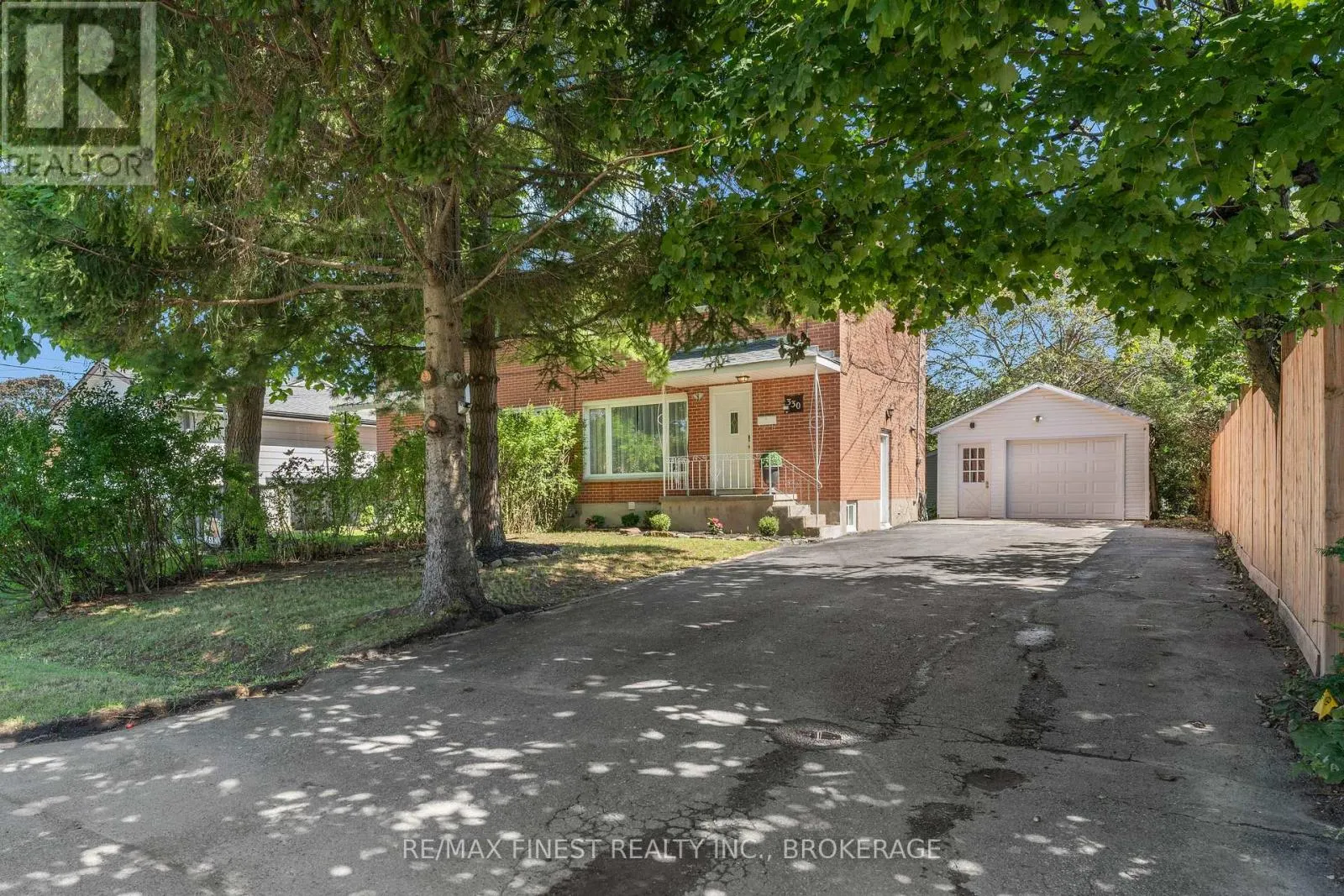 330 MEADOWCREST ROAD