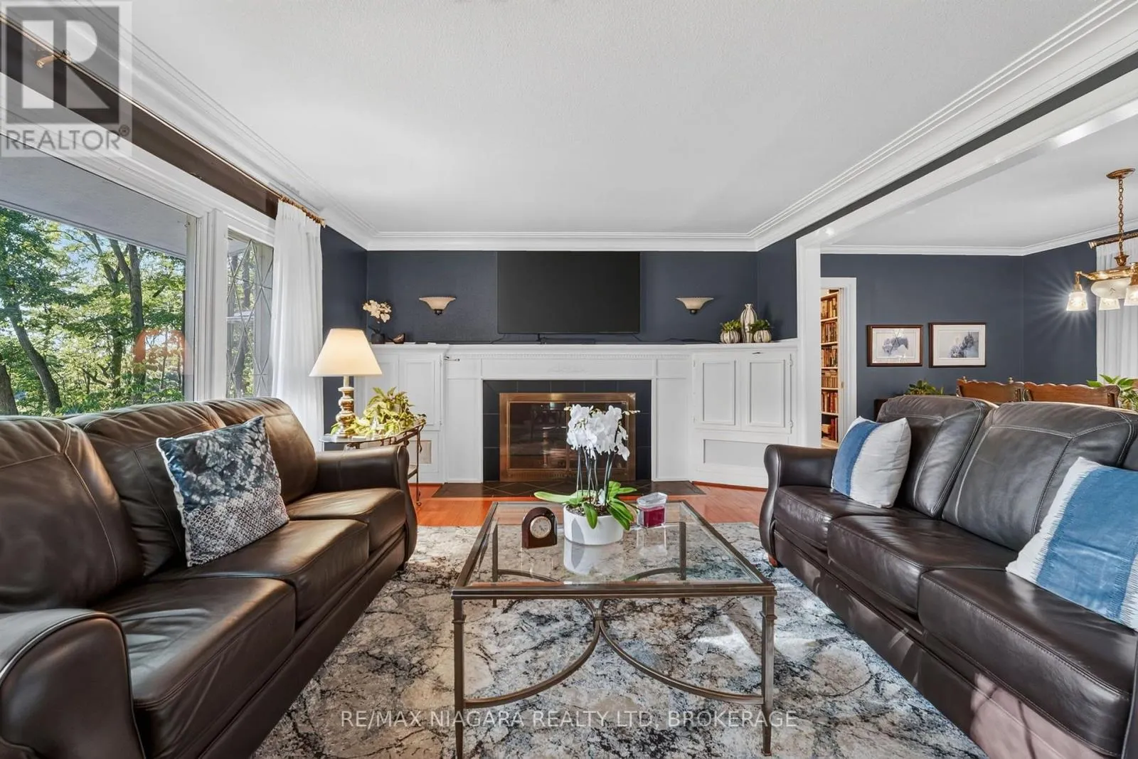 1577 GREGORY ROAD