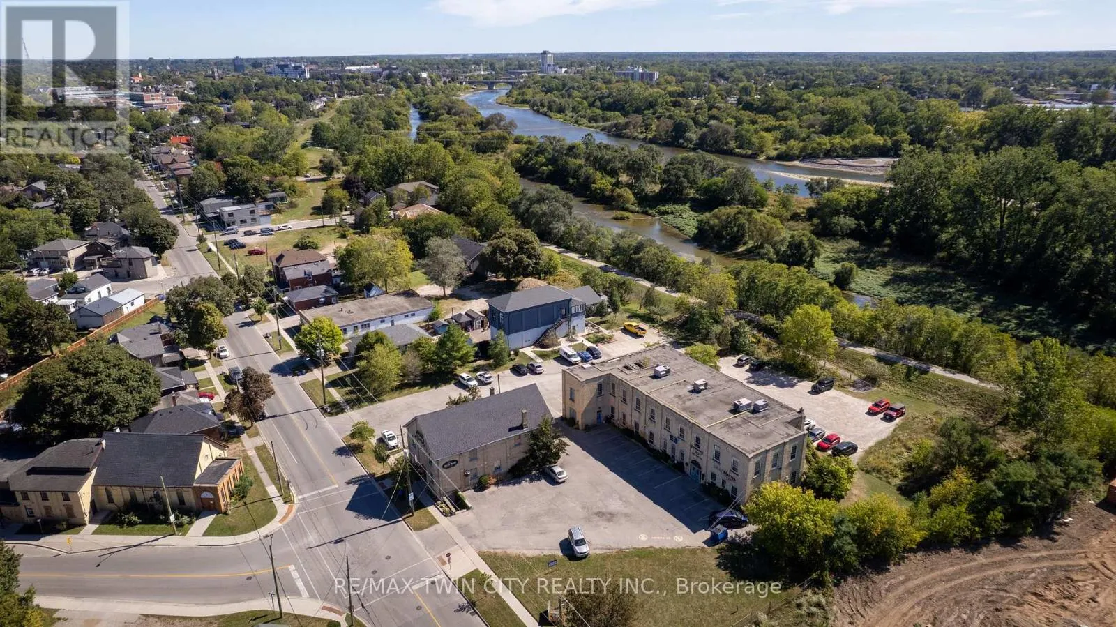 BACK - 200 GRAND RIVER AVENUE
