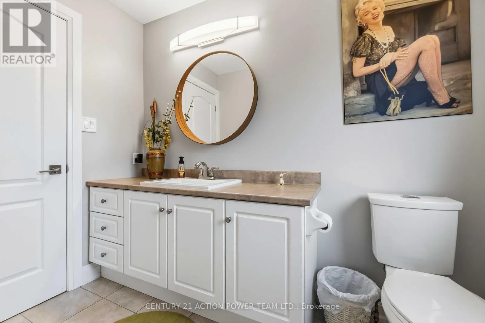 83 BLACKSHIRE CIRCLE